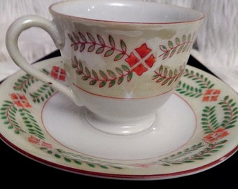 Maruku China Occupied Japan Petite Tea Cup & Saucer