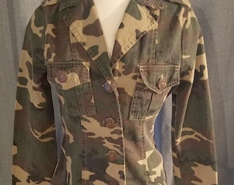 Vintage Tailored Camouflaged Jacket
