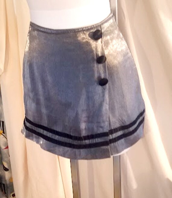 Vintage 80's Silver Satin Skort, Tap Shorts - image 3