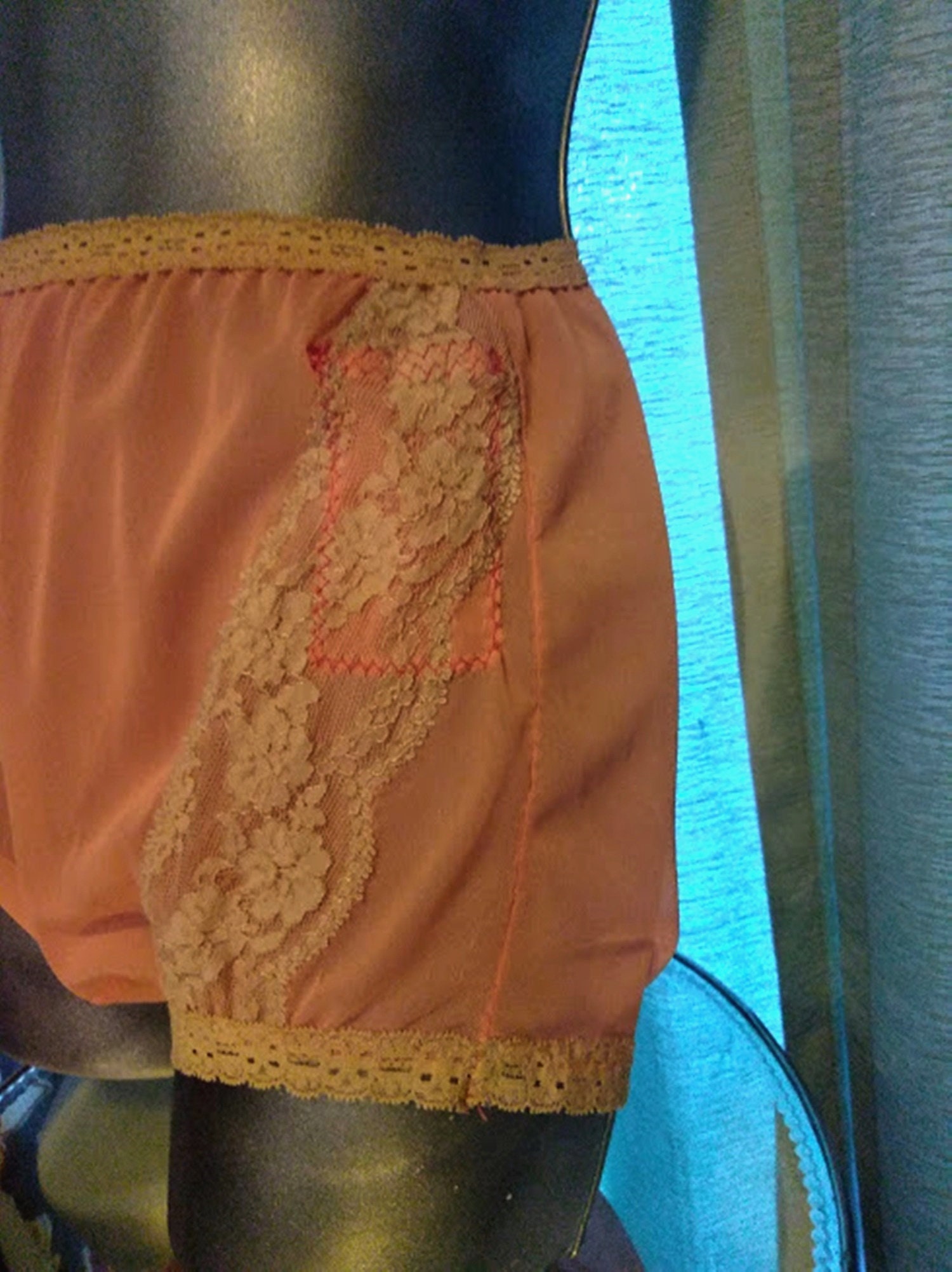 Vintage 60's Peach Lace Pocket Panties