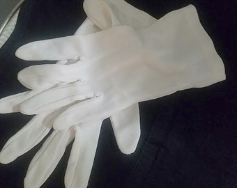 White Vintage Nylon Dress Gloves M