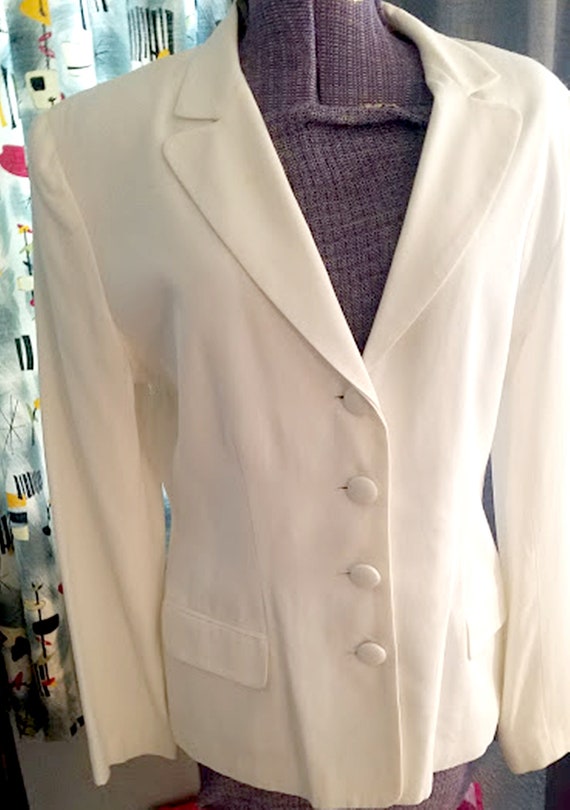 Vintage 90's Chic White Rayon Jacket - image 1