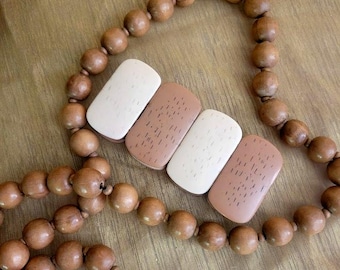 Vintage Mod 80's Wooden Hand Strung Beads, Wood Grain Bracelet, Matching Ring