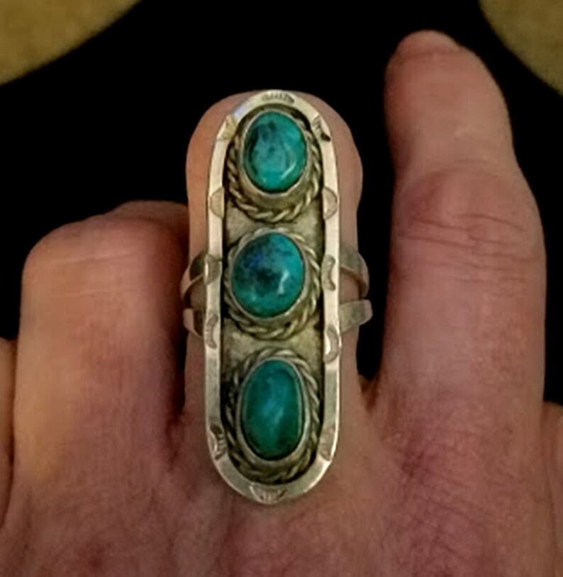 Vintage Signed Navajo Sterling Silver Natural Turquoise Ring