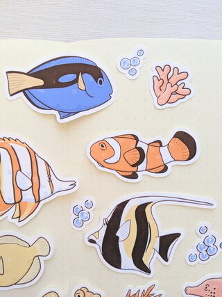 Plot4u Adesivi Murali Pesce: Set 22 Pezzi Tatuaggi Da Parete Rotondi Multicolore