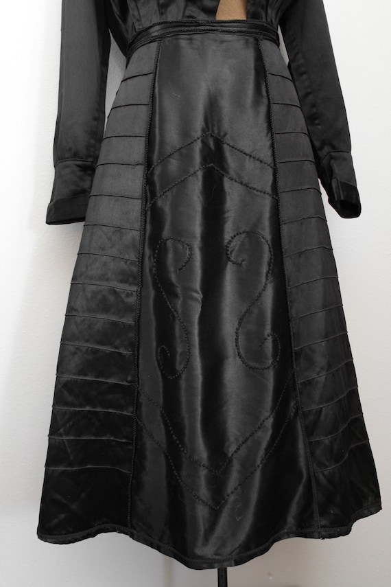 1910s Silk Mourning Ensemble - Antique Black Silk