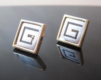 Vintage 14k Two-Toned Gold Stud Earrings: Greek Key Design