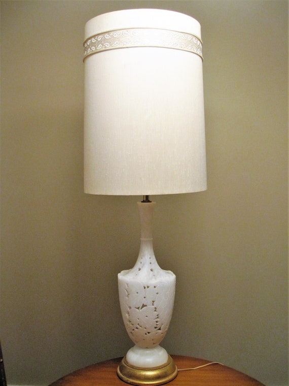 Vintage italian alabaster on sale lamps