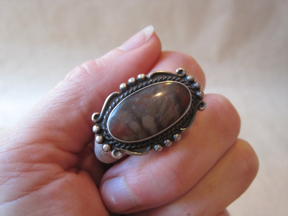 Vintage Navajo Sterling Stone Ring Sz 6 Oval Brow… - image 8