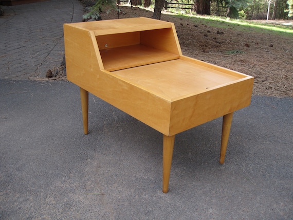 Vintage 1950s Mid Century Modern End Table: Blonde Wood Step