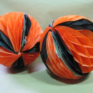 Vintage Paper Halloween Diecut Litho Set of 2 Orange Black 12" Ball Globe Honeycomb Tissue Beistle Fall Decor Paperboard Dennison Luhr