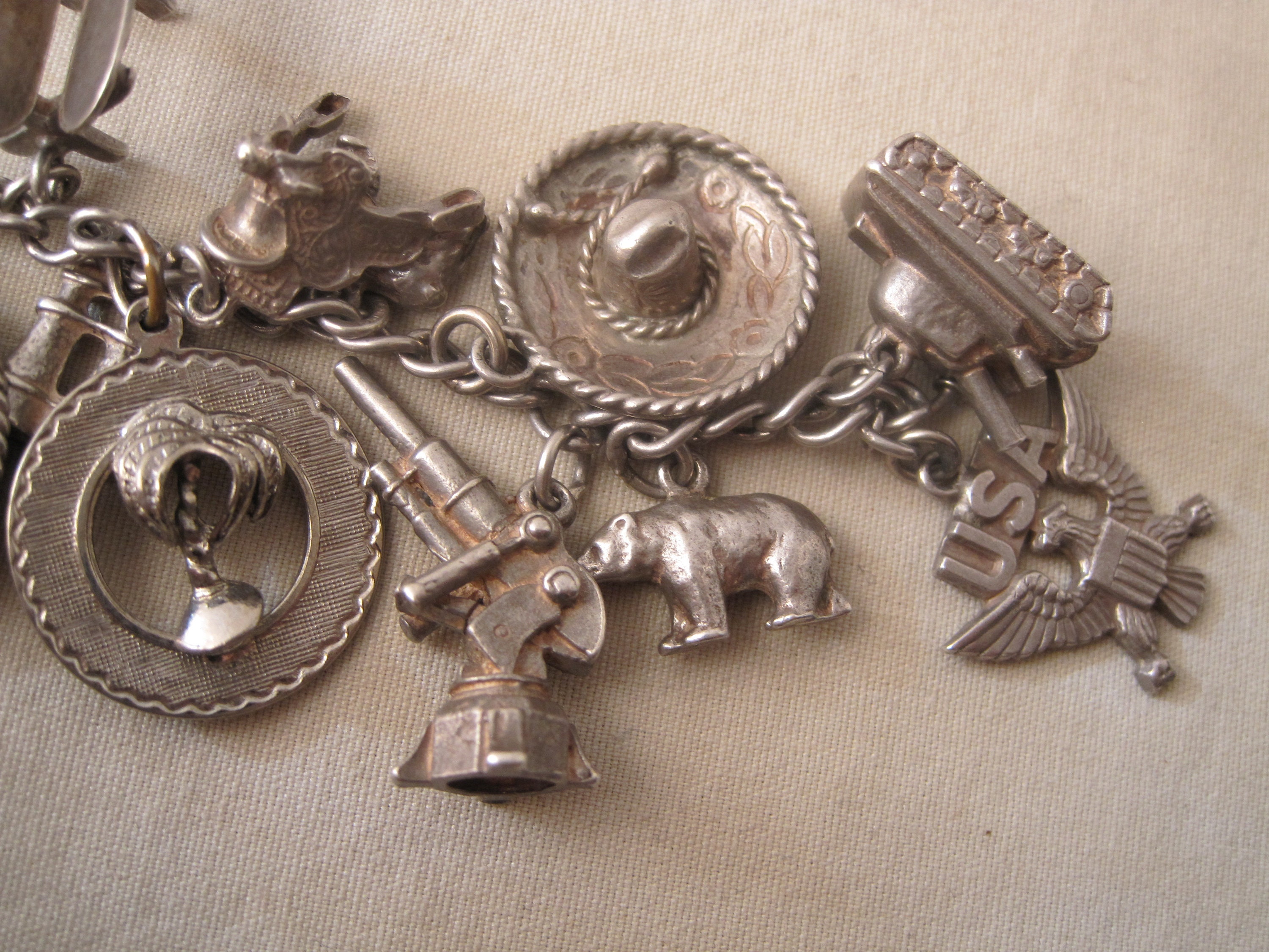 Vintage Sterling Silver Link Charm Bracelet With 30 Silver Etsy