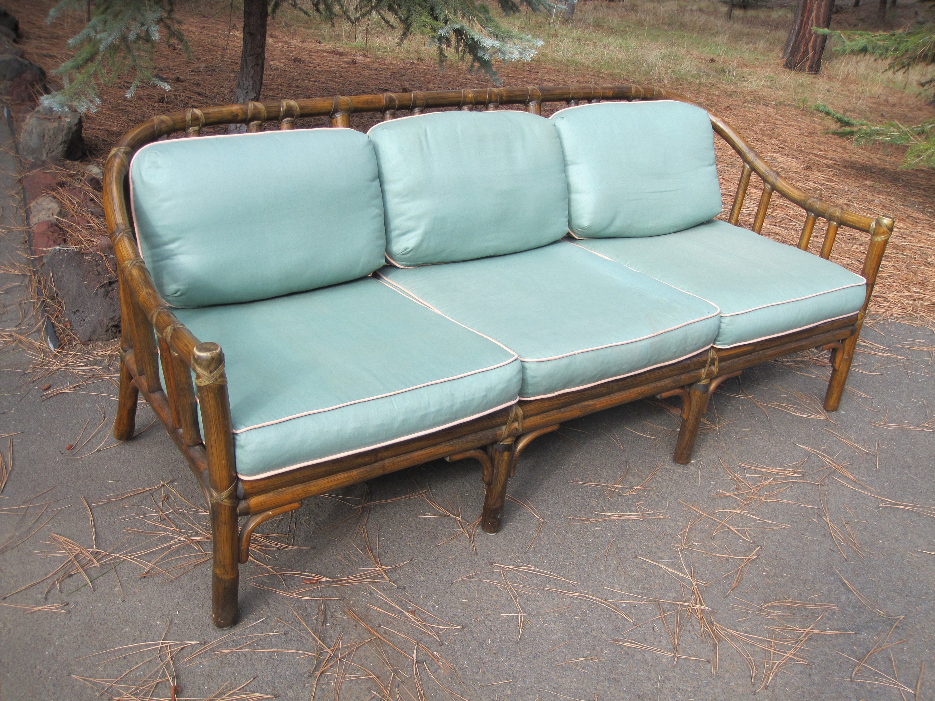 Hope Loveseat - Texas Toffee Hope Loveseat - Texas Toffee