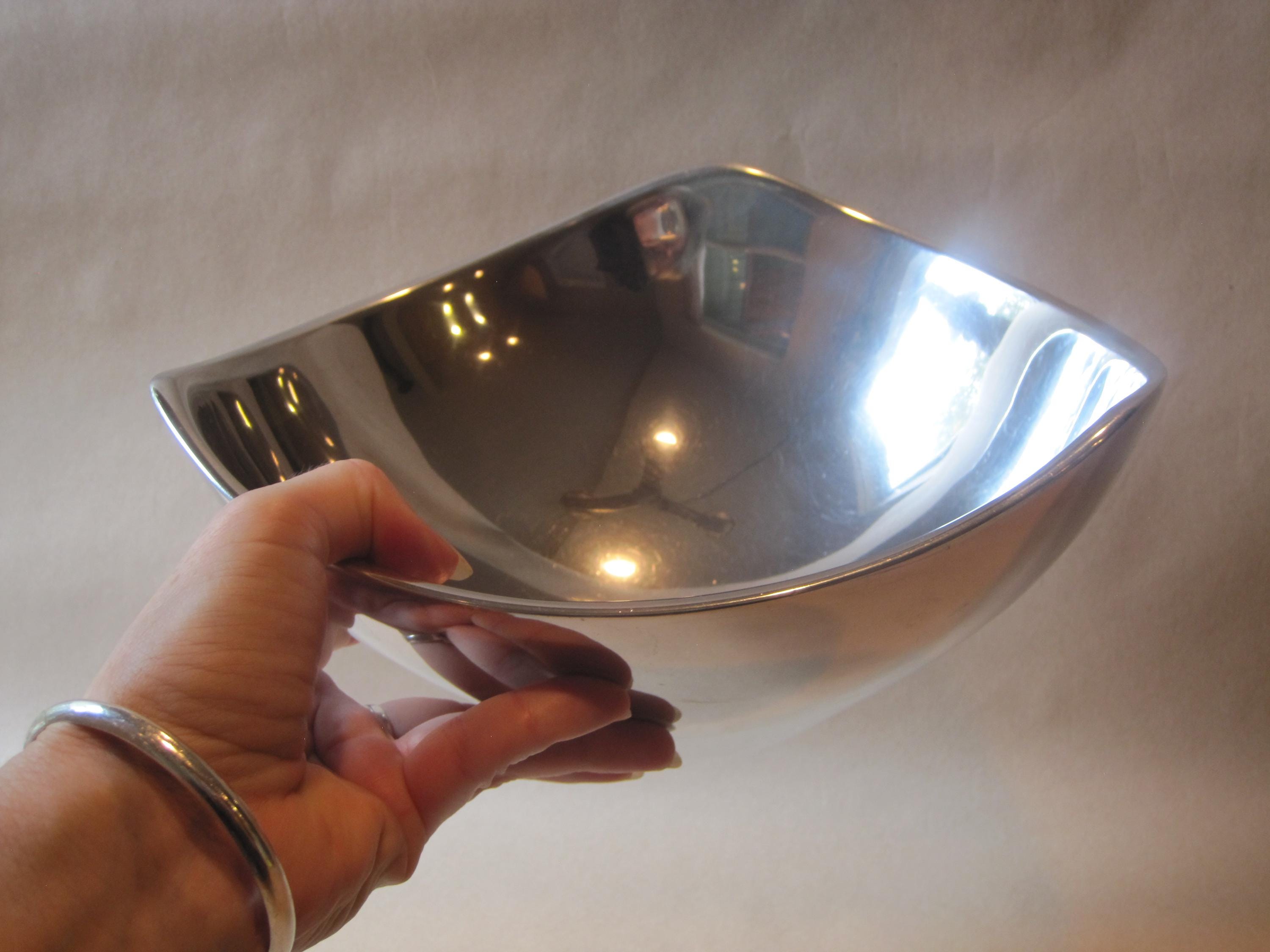 Vintage Nambe Studio Polished Alloy Tri-corner 11
