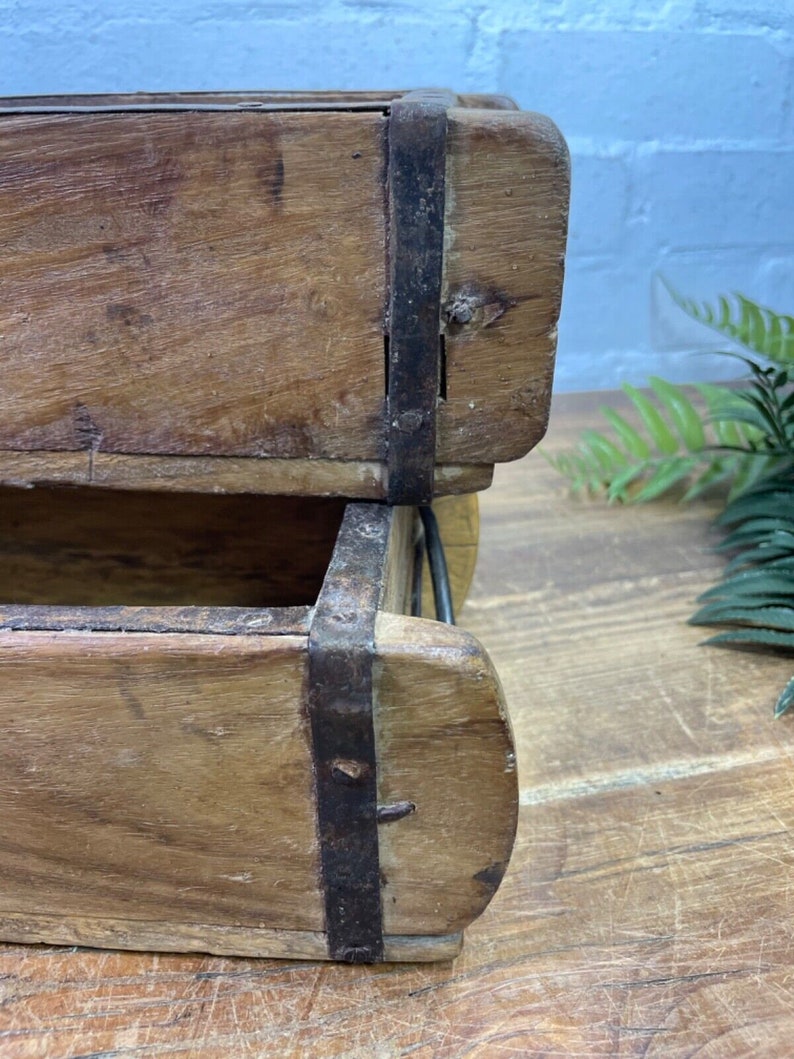 Vintage Rustic Wooden Double Brick Mould Display Shelf Storage Crate