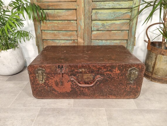 Vintage Indian Ay Metal Railway Trunk Chest Luggage Coffee Uk Vintage Indian Ay Metal Railway, Trunk Coffee Table Uk Used