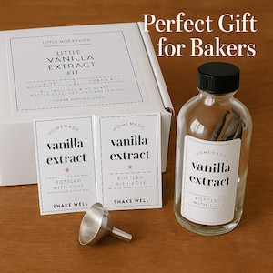 Make Your Own Vanilla Extract Kit | Organic Madagascar Vanilla Beans | DIY Gift Kit | 8 oz Glass Bottle, Labels & Instructions | Fun Baking