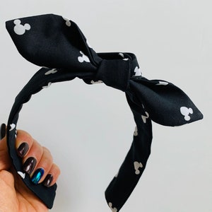 Black Mickey Mouse head logo top knot Headband, hair accessory, Mickey headband, hairbow, vintage inspired headband, Magic Kingdom headband,