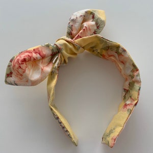 Yellow floral top knot Headband, hair accessory, Flower headband, hairbow, vintage inspired headband, Non slip