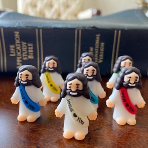 Mini Jesus figure, Jesus loves you, little Jesus, gifts, favors, gifting