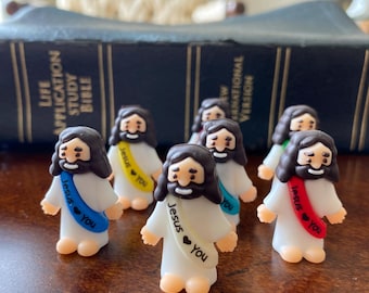 Mini Jesus figure, Jesus loves you, little Jesus, gifts, favors, gifting