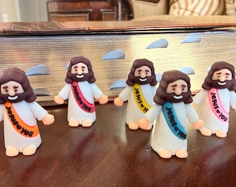 Mini Jesus figure, Jesus loves you, little Jesus, gifts, favors, gifting