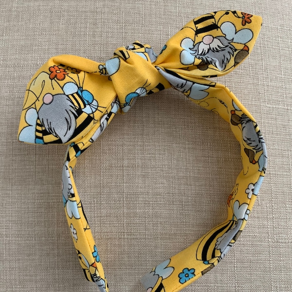 Bumblebee gnome top knot Headband, hair accessory, wildflower headband, hairbow, vintage inspired headband, Non slip, bumblebee