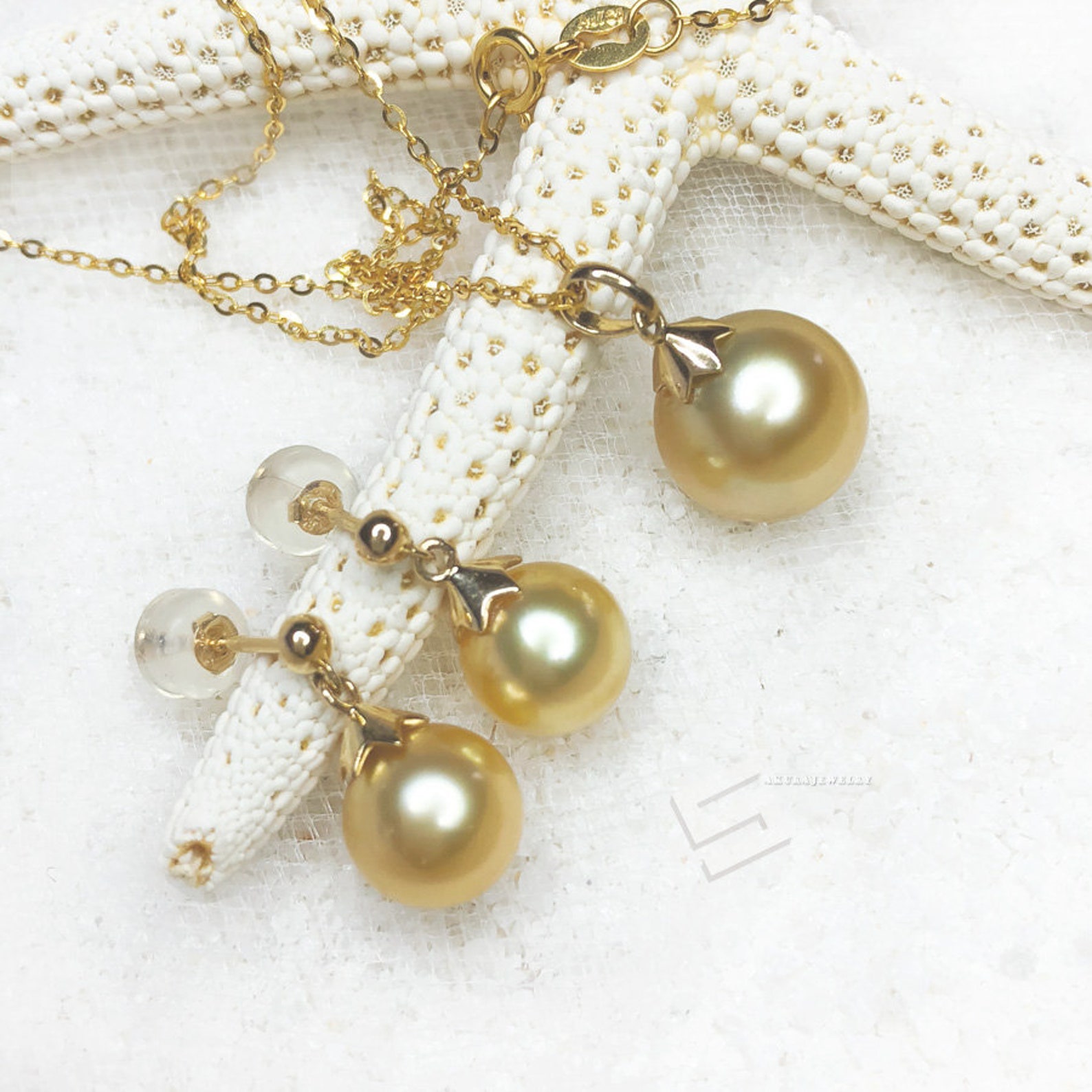 Real Golden Pearls in Solid Gold Jewelry Set Saltwater Pearls - Etsy