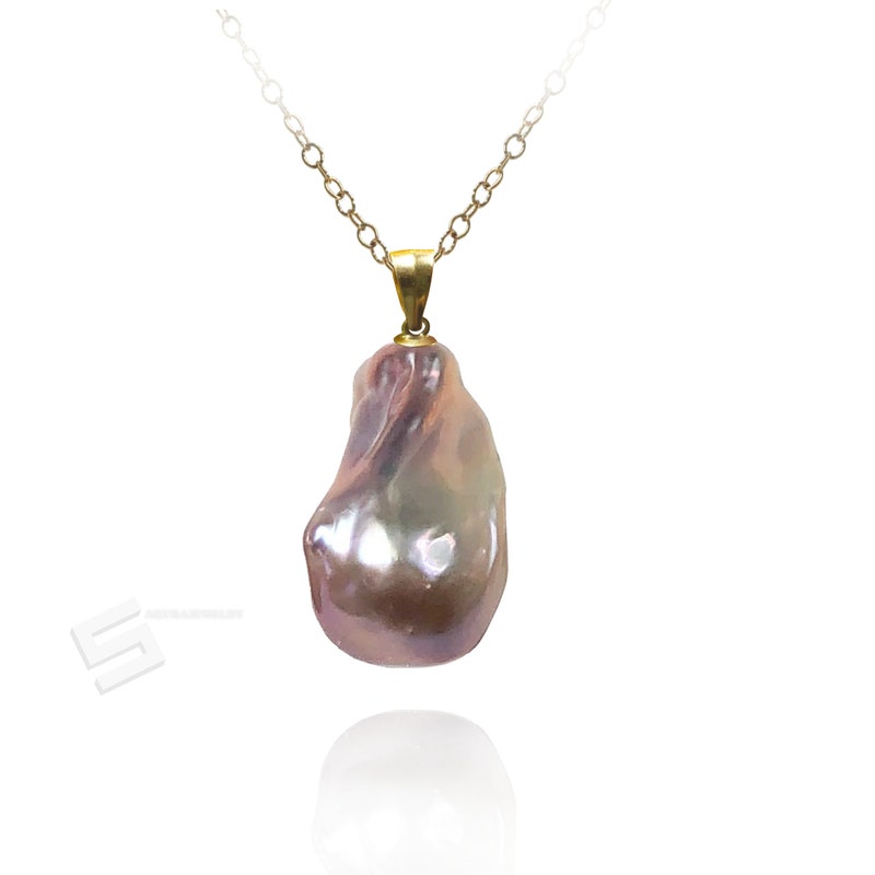 Baroque Pearl Bailey Necklace main image 0