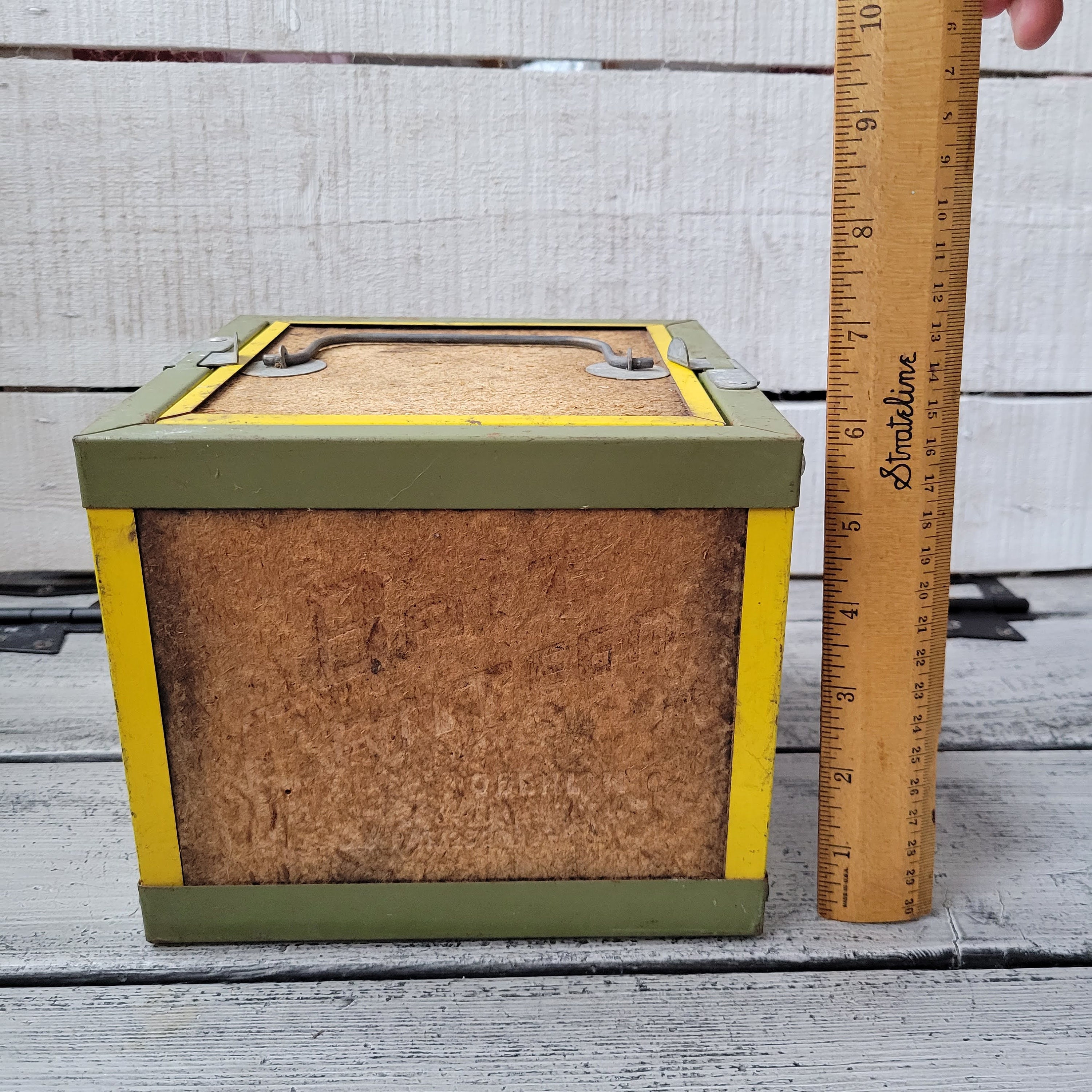 Vintage Bait Box Vintage Fishing Bait Canteen Box Bait Box Etsy