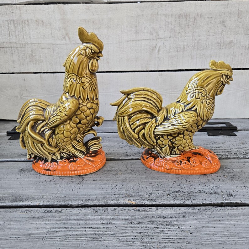Vintage ceramic rooster set, Inarco Japan chicken, mustard yellow and orange rooster set Japan, retro chicken decor, vintage large roosters image 5
