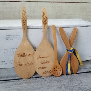 Wood spoon lot, vintage wooden spoons, Scandinavian spoon lot, old wooden spoons, Swedish spoons, wooden spoons for repurposing, spoon lot