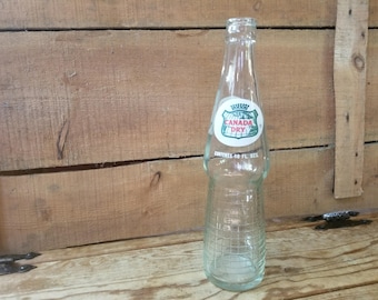 Canada Dry vintage bottle, plaid bottom rare Canada Dry bottle, plaid pattern Canada Dry