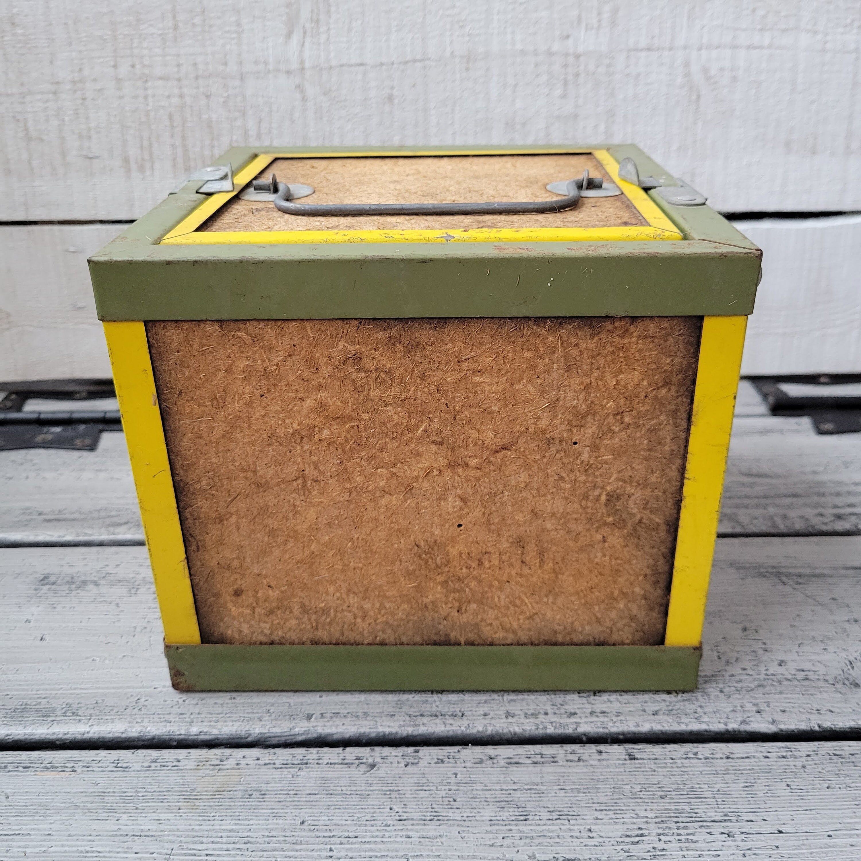 Vintage Bait Box Vintage Fishing Bait Canteen Box Bait Box Etsy