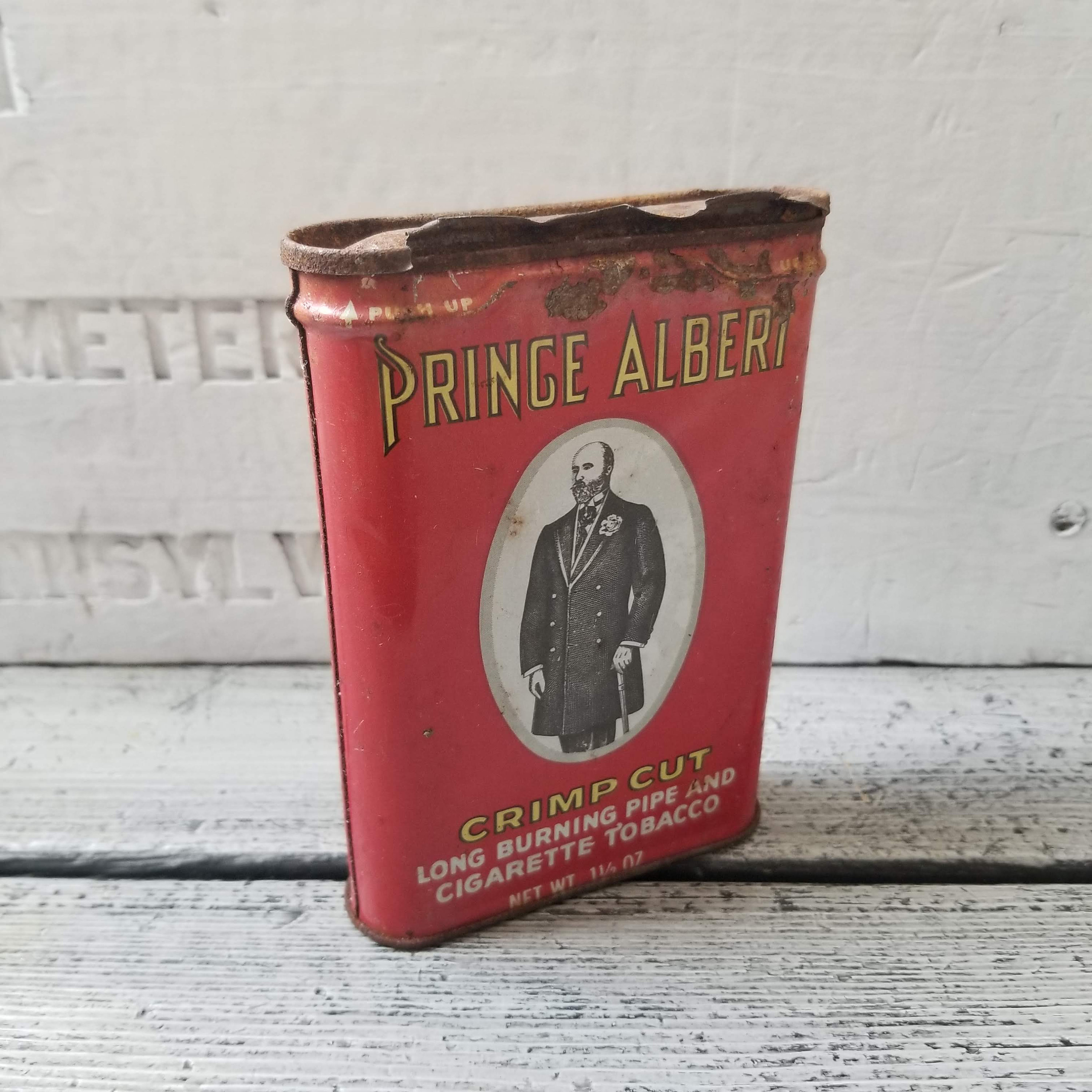 Prince Albert Tin, Vintage Tobacco Tin, Prince Albert in a Can, Prince  Albert Tin 1.5 Oz, Small Tobacco Can, Vintage Red Tobacco Tin Prince