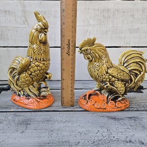 Vintage ceramic rooster set, Inarco Japan chicken, mustard yellow and orange rooster set Japan, retro chicken decor, vintage large roosters image 2