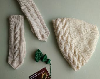 Accessories- hat, gloves