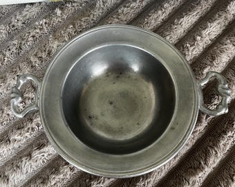 Zinn Fein Pewter Holy Water Dish