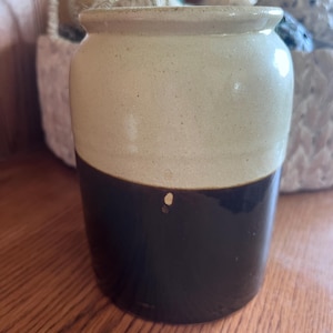 Vintage Two-Toned Primitive Farmhouse Stoneware Crock