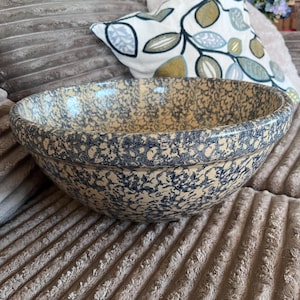 Rare Massive Robinson Ransbottom Pottery Blue Songeware 10 quart 16” Mixing Bowl