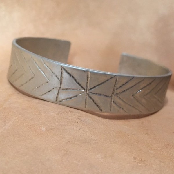 Sterling Silver Replica of Viking Bracelet. 925 Bracelet médiéval d’argent précoce. Anneau de bras viking.