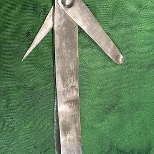 Medieval Toiletry Set. Medieval Grooming Set. Medieval Tweezers.
