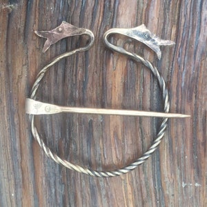 Viking Baltic Bronze Fibula Brooch. Iron Age Pin. Cardigan pin. Cloak Brooch. Early medieval brooch for reenactment, Living History and SCA.
