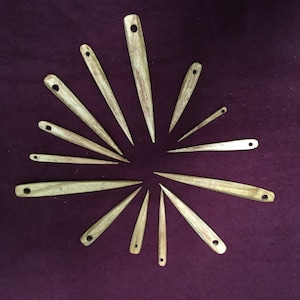 Wooden Nalbinding needle/ Knitting Needle/ Wooden needle for Medieval Craft