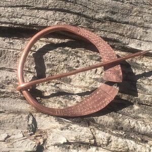 Copper Penannular Fibula Brooch for Cloak. Medieval Pin. SCA Brooch. Viking Fibula. Shawl Pin. Celtic, Irish Cloak Clasp