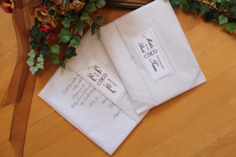 G-40 PRINTED Wedding Handkerchief Sister Bridesmaid Gift handkerchief from the Bride CUSTOMIZED Sisters of the Bride-LS5LeCAC