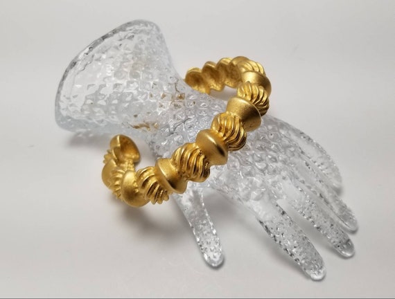 MARY MCFADDEN Cuff Bracelet