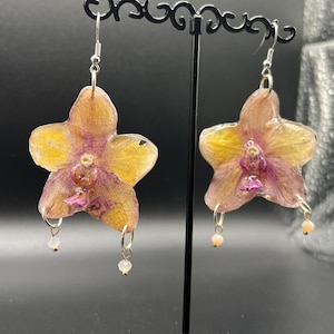 Genuine Orchid Earrings - Dangle Flower Earrings - Elegant Orchid Earrings - Dangle Earrings - Resin Earrings- Orchid Earrings
