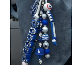 Llavero azul con cuentas de béisbol, adorno para bolso de béisbol de Los Ángeles, accesorio para el día del partido, regalo para aficionados al deporte, llavero hecho a mano, brillo para el día del partido