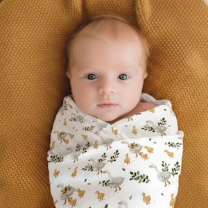 3-PACK Organic Swaddles : Muslin Cotton Baby Receiving Swaddle Set (1 Patterned + 2 Solid Colors)